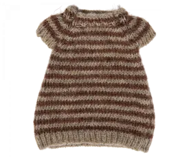 Knitted dress for mum mouse