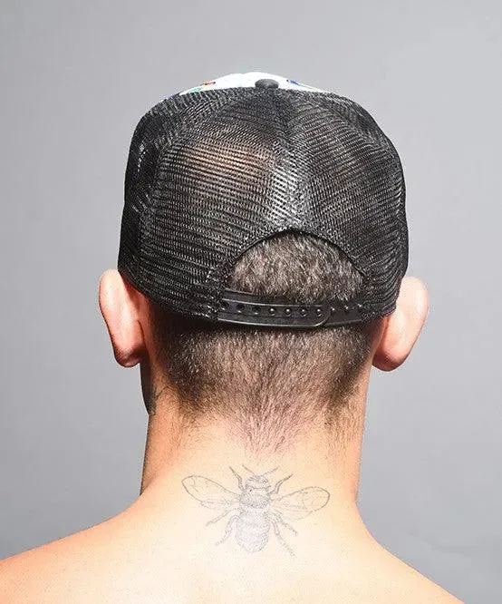 PRIDE LIPS CAP